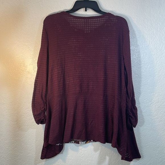 Women's Cardigan - Picture 8 of 8